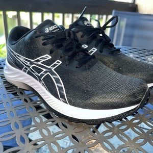 ASICS Women’s Gel excite 9